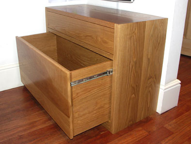 oak drawer unit